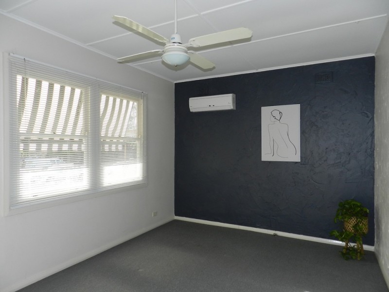 12 Cornwall Street, Berri SA 5343