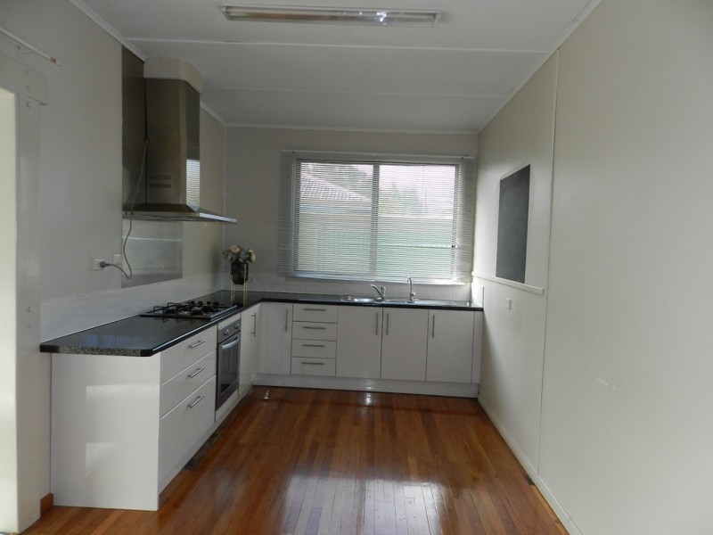 12 Cornwall Street, Berri SA 5343