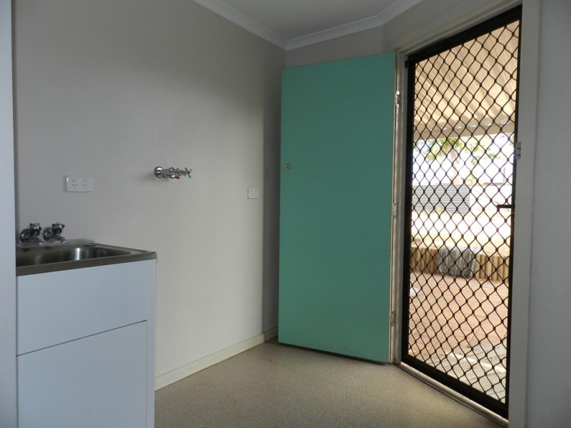 12 Cornwall Street, Berri SA 5343