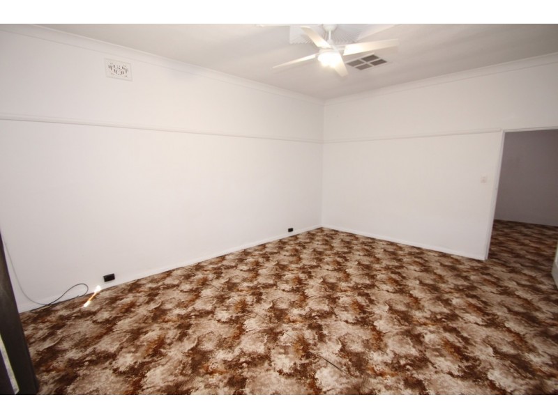 49 Sixteenth Street, Renmark SA 5341