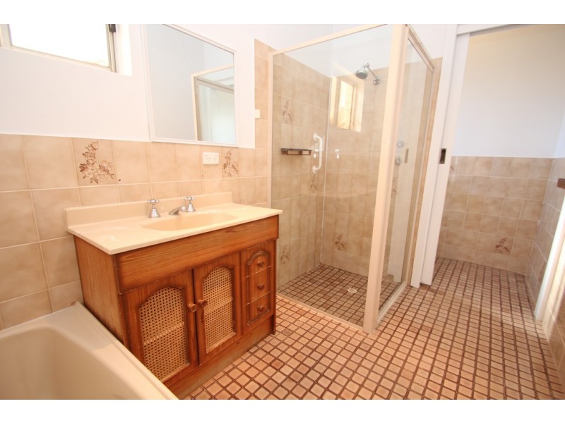 49 Sixteenth Street, Renmark SA 5341