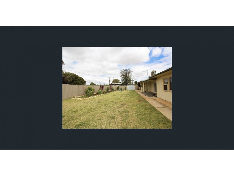 101 gordon road, Loxton SA 5333