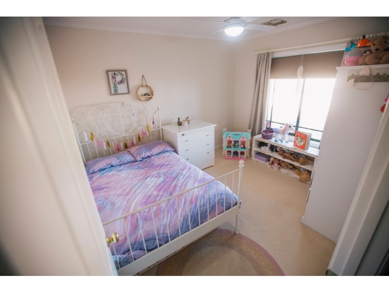 27 Middleton Avenue, Paringa SA 5340