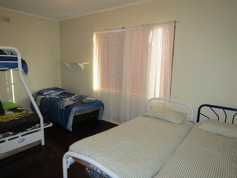 16 West Terrace, Blanchetown SA 5357