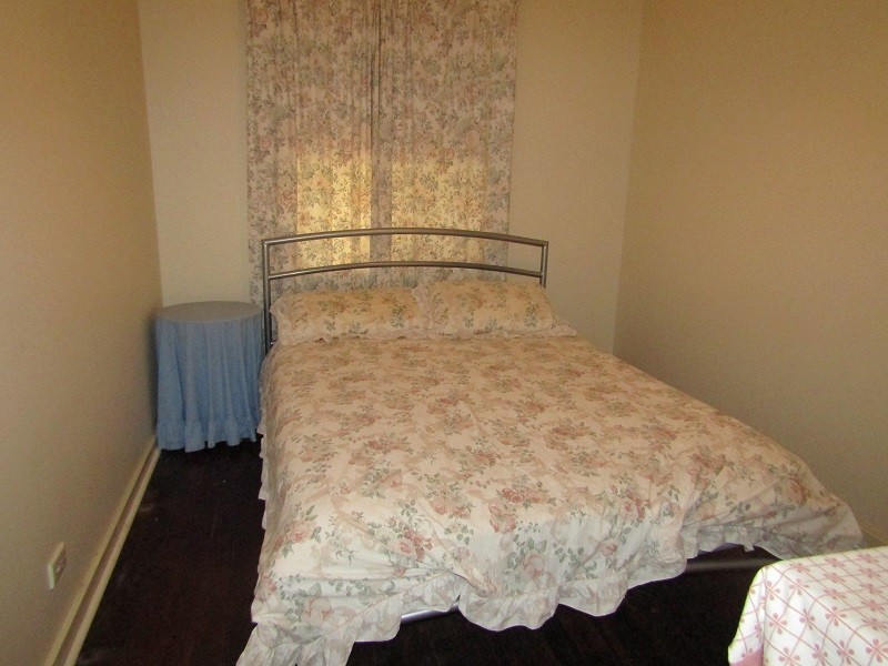 16 West Terrace, Blanchetown SA 5357