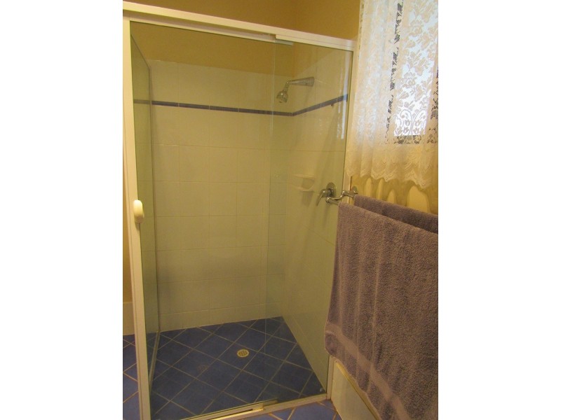 16 West Terrace, Blanchetown SA 5357