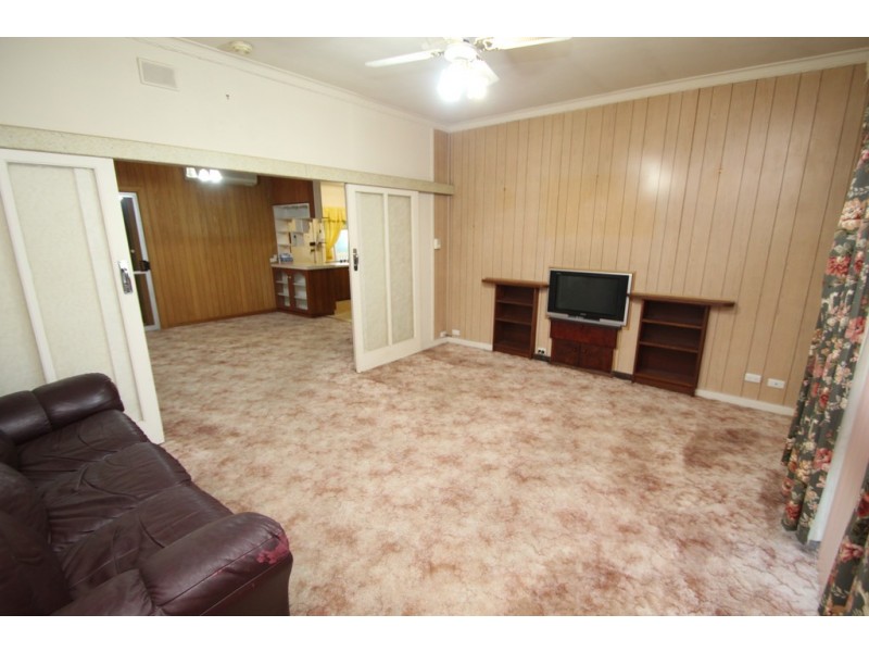 106 Eighteenth street, Renmark SA 5341