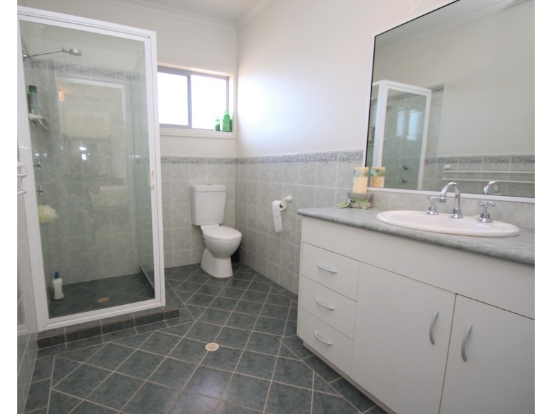 4 Palm Court, Renmark SA 5341