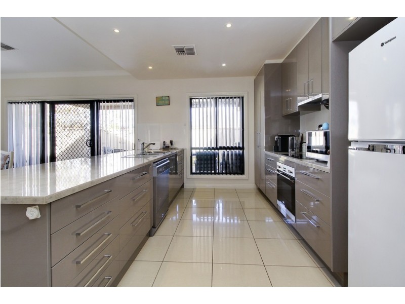 6a Railway Terrace, Renmark SA 5341