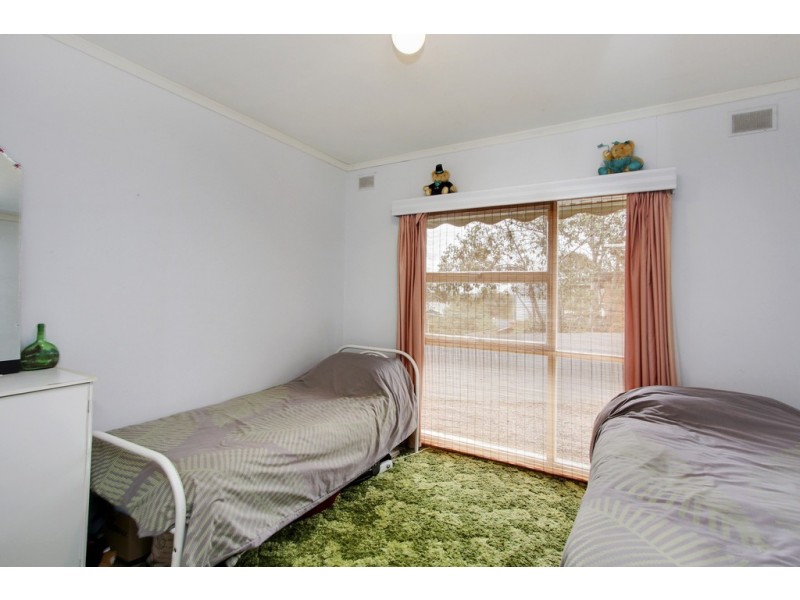 72 Drabsch Street, Loxton SA 5333