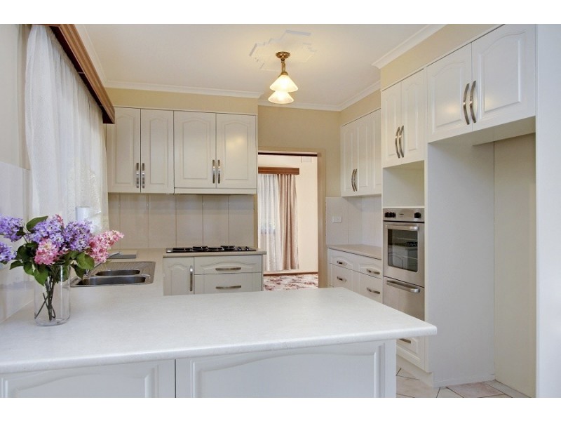 696 Old Sturt Highway, Glossop SA 5344