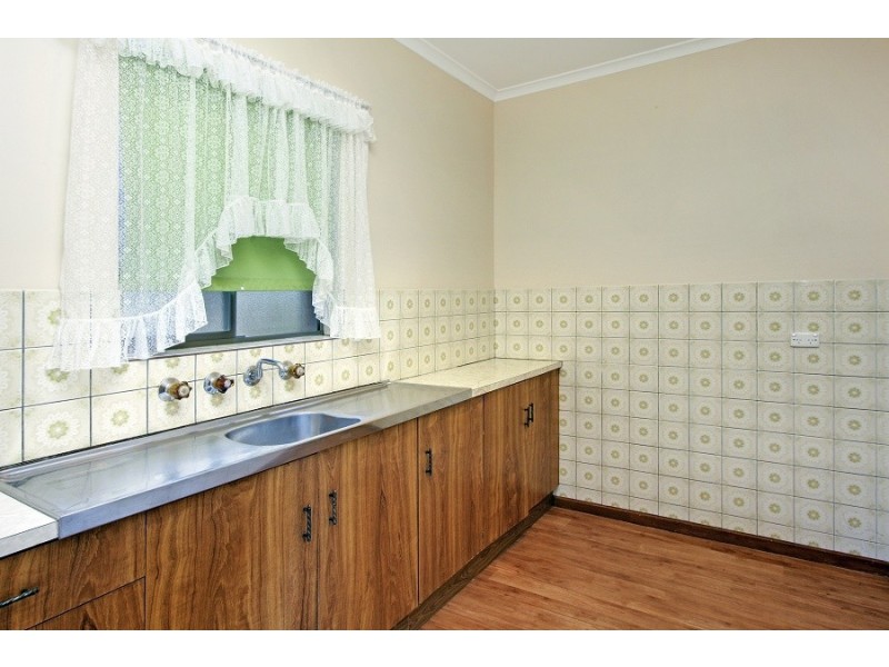 696 Old Sturt Highway, Glossop SA 5344