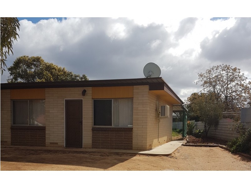 1/40 First Street, Loxton SA 5333
