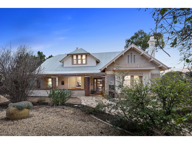 25 Thirteenth Street, Renmark SA 5341