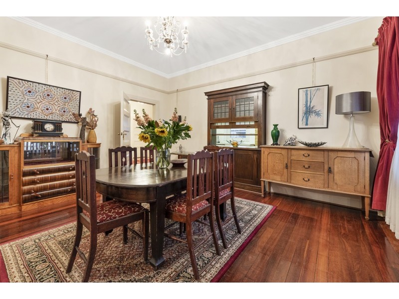 25 Thirteenth Street, Renmark SA 5341