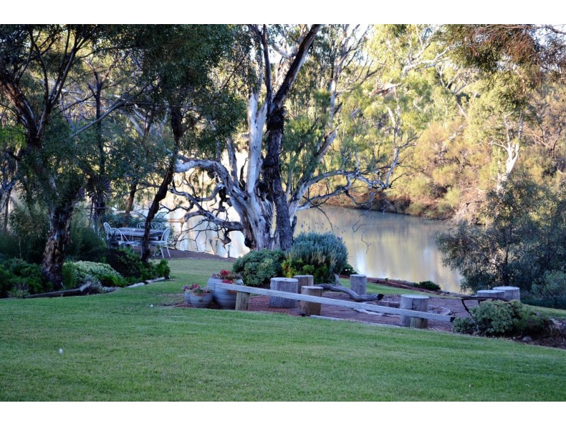 106 Riverboat Road, Cadell SA 5321