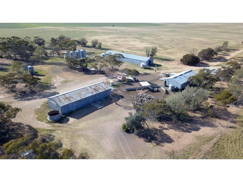 5725 Karoonda Highway, Wanbi SA 5310