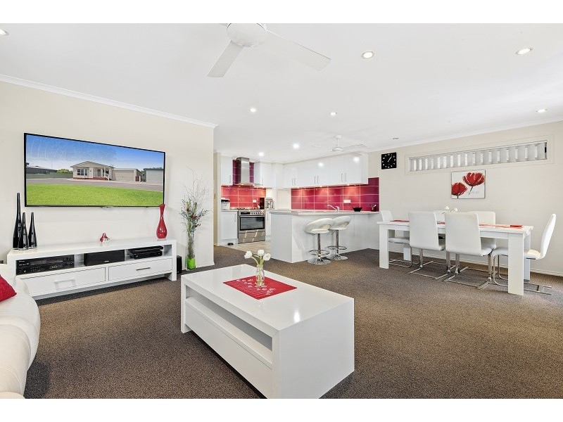 No. 25 49 Peake Terrace, Waikerie SA 5330