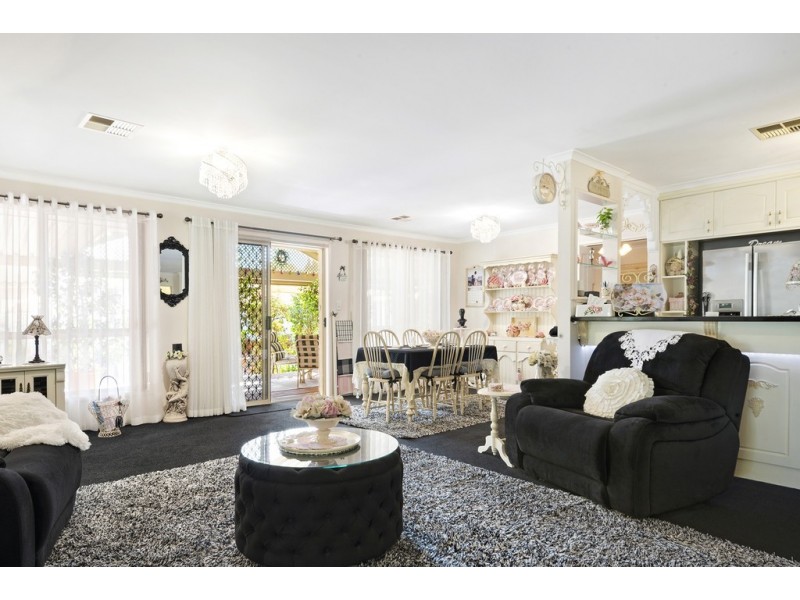 17 Middleton Avenue, Paringa SA 5340