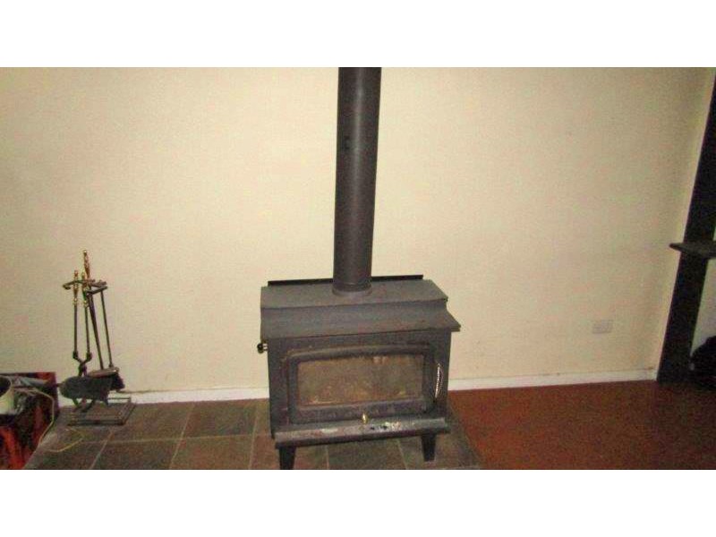 27 Acland Street, Blanchetown SA 5357