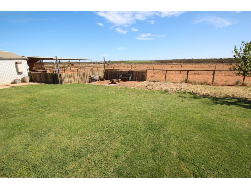 218 West Road, Glossop SA 5344