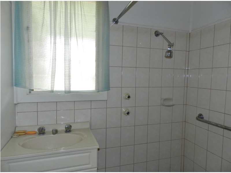 16 Lake Avenue, Barmera SA 5345