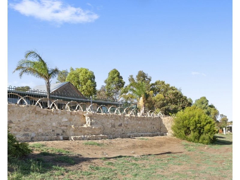 77 Promnitz Road, Waikerie SA 5330