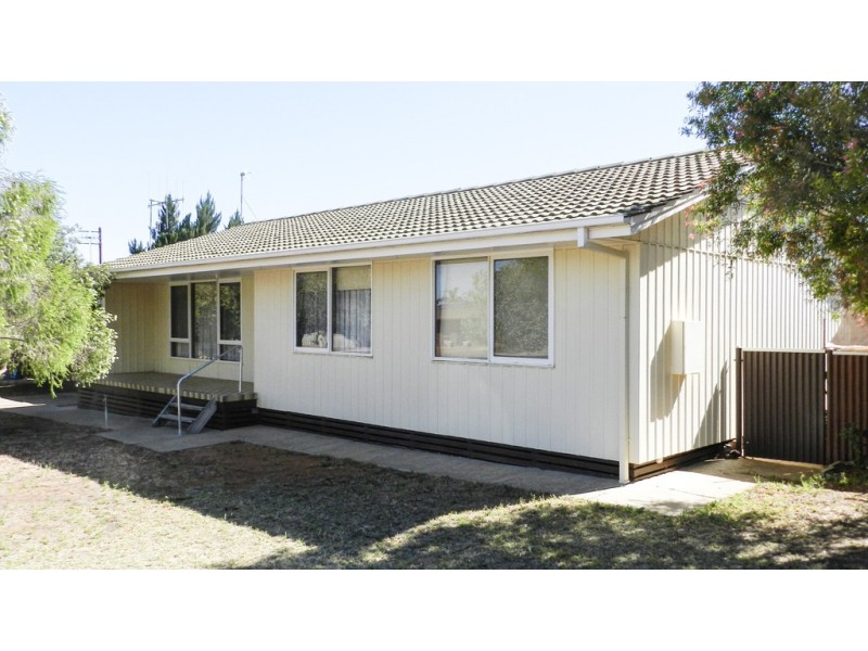 12 Garrard Street, Barmera SA 5345