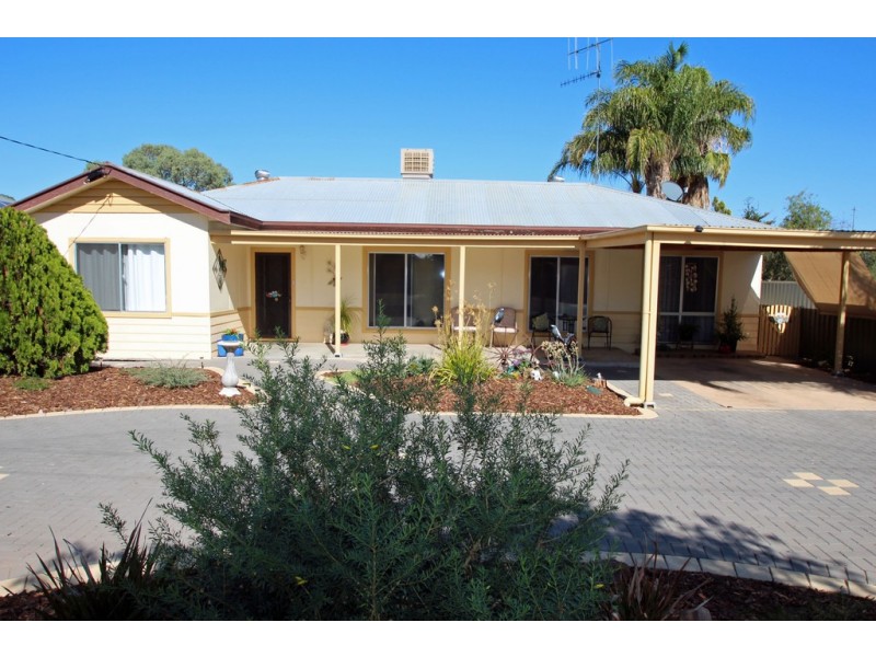 25 Sixteenth Street, Renmark SA 5341