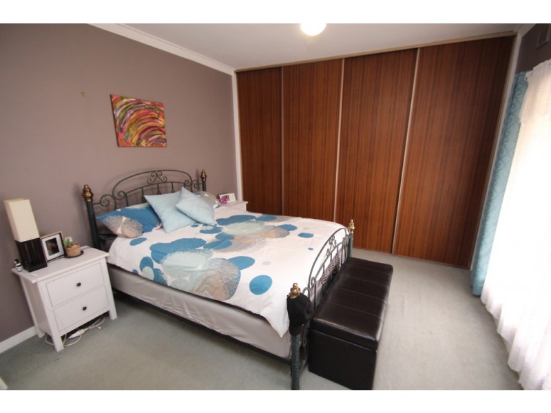 25 Sixteenth Street, Renmark SA 5341