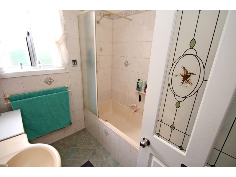 25 Sixteenth Street, Renmark SA 5341