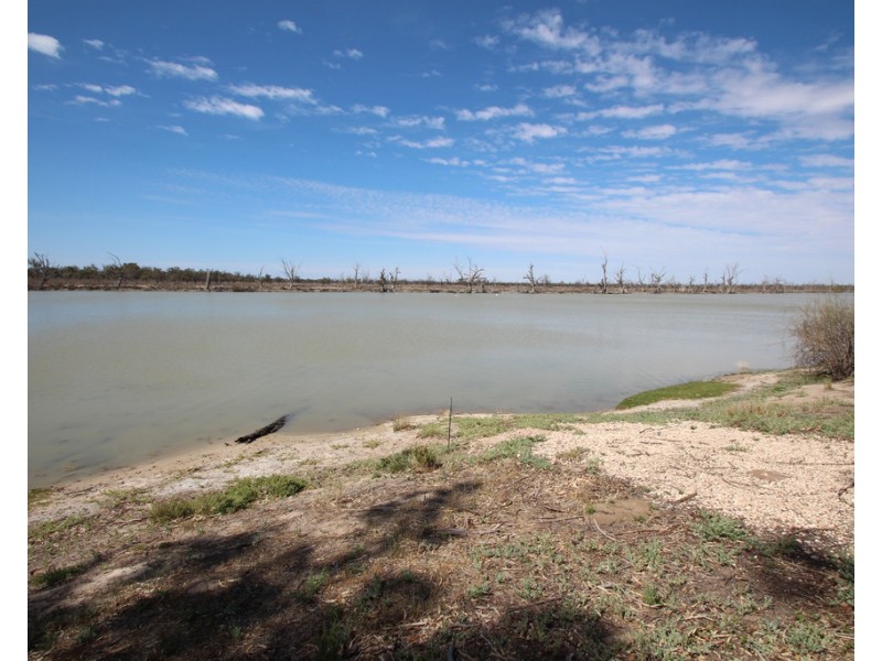 58 Pike Creek Road, Lyrup SA 5343