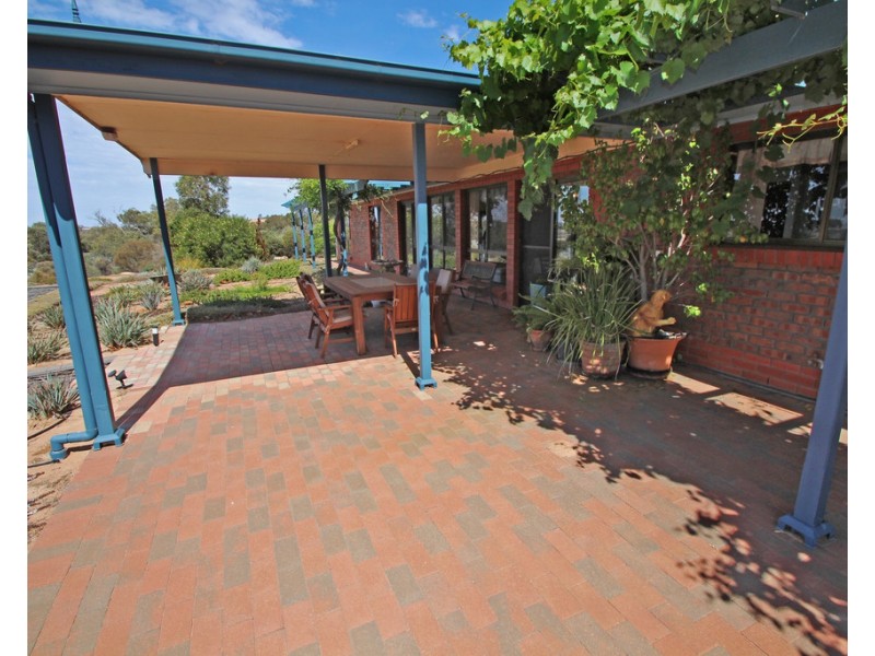 58 Pike Creek Road, Lyrup SA 5343