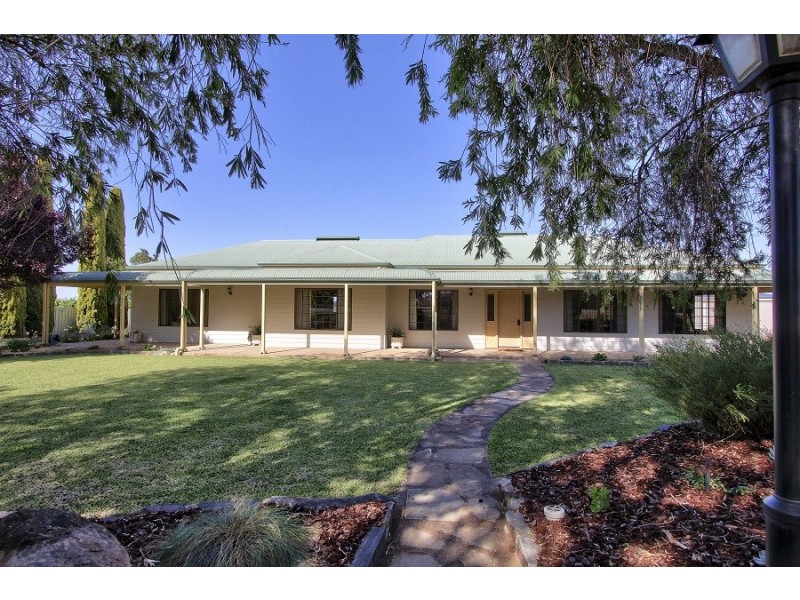 244 Katarapko Crescent, Winkie SA 5343