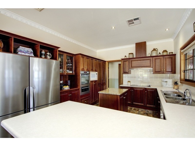 244 Katarapko Crescent, Winkie SA 5343