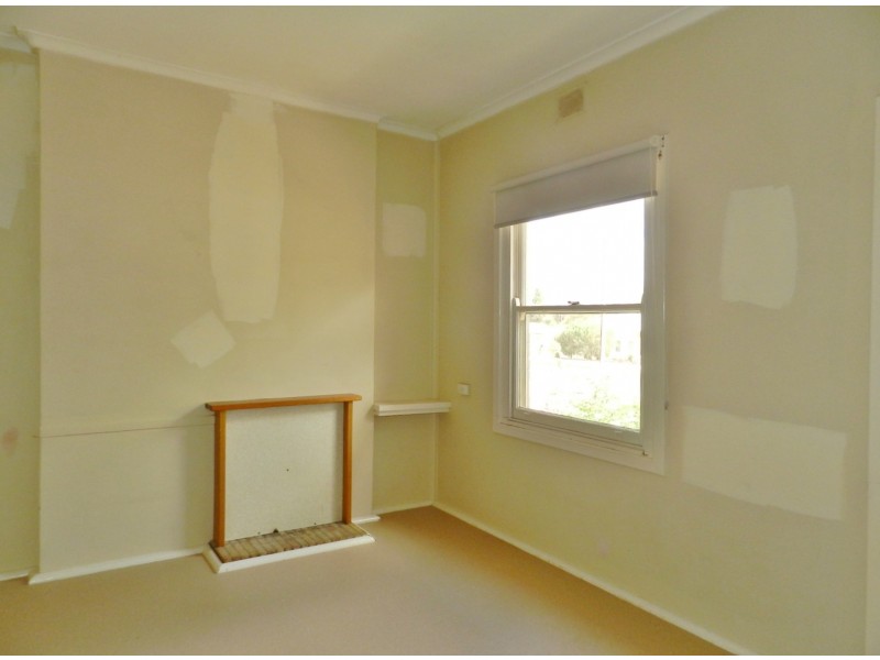 7 Clark Street, Berri SA 5343