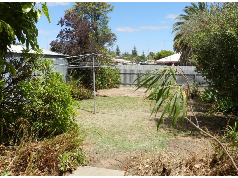 7 Clark Street, Berri SA 5343