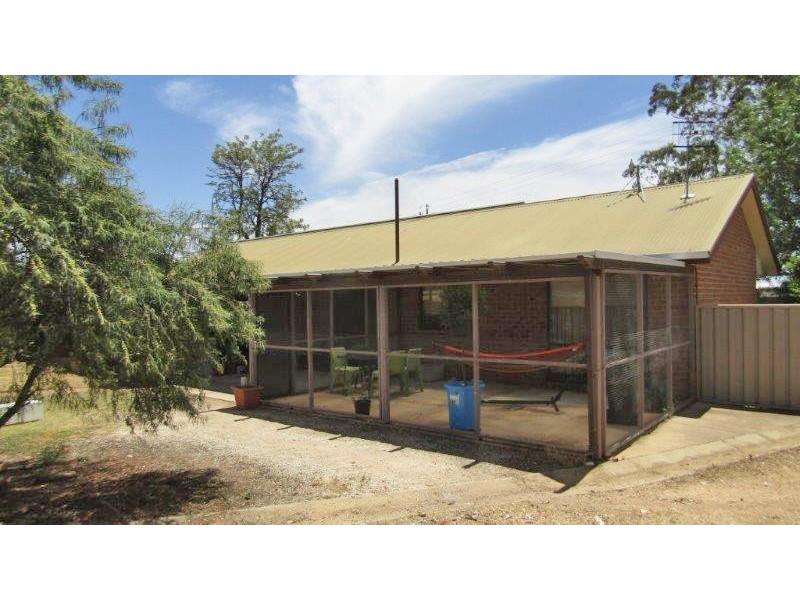 87 Medley Road, Waikerie SA 5330