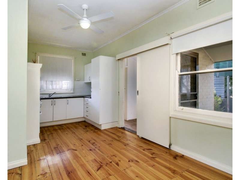 1 Oak Street, Loxton SA 5333