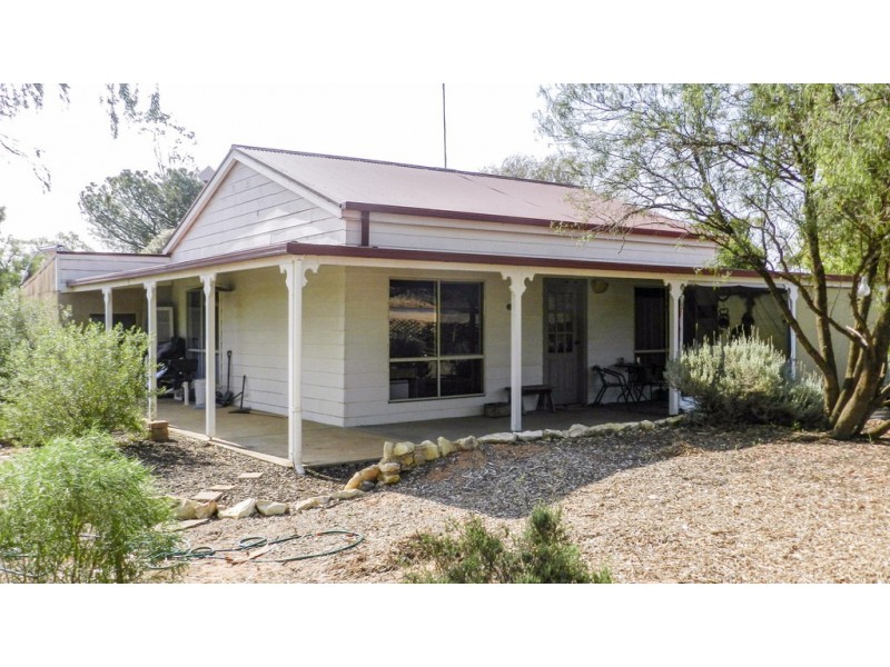 108 Bassham Road, Barmera SA 5345