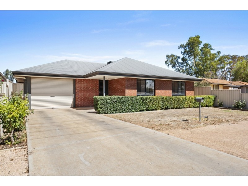 13 Belah Street, Renmark SA 5341
