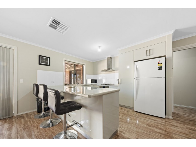 13 Belah Street, Renmark SA 5341