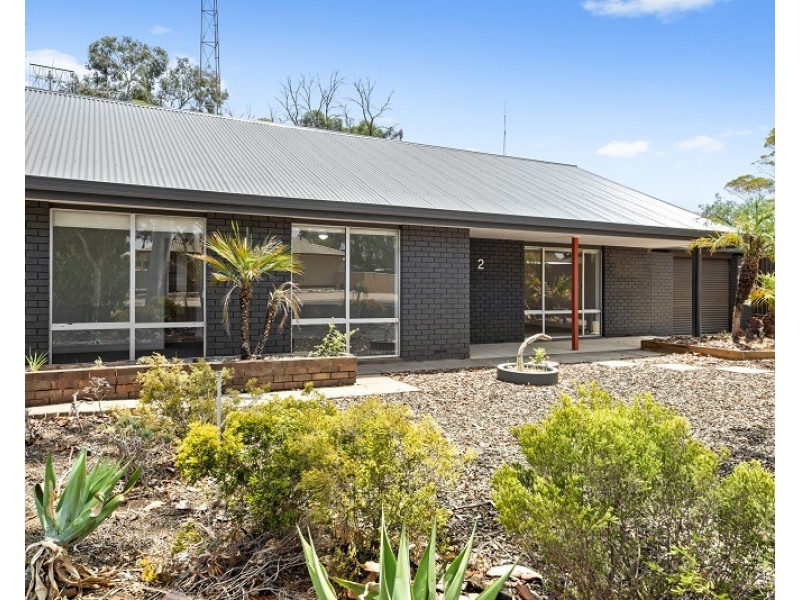 2 Burns Street, Waikerie SA 5330