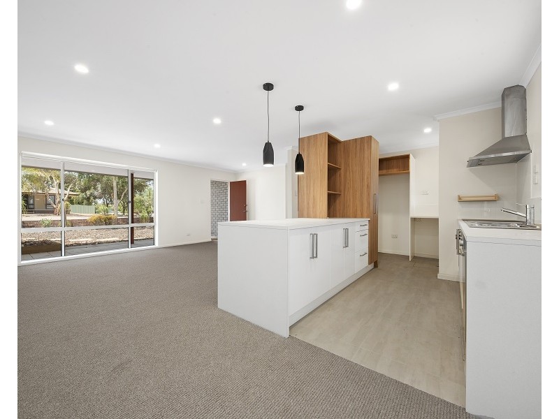 2 Burns Street, Waikerie SA 5330