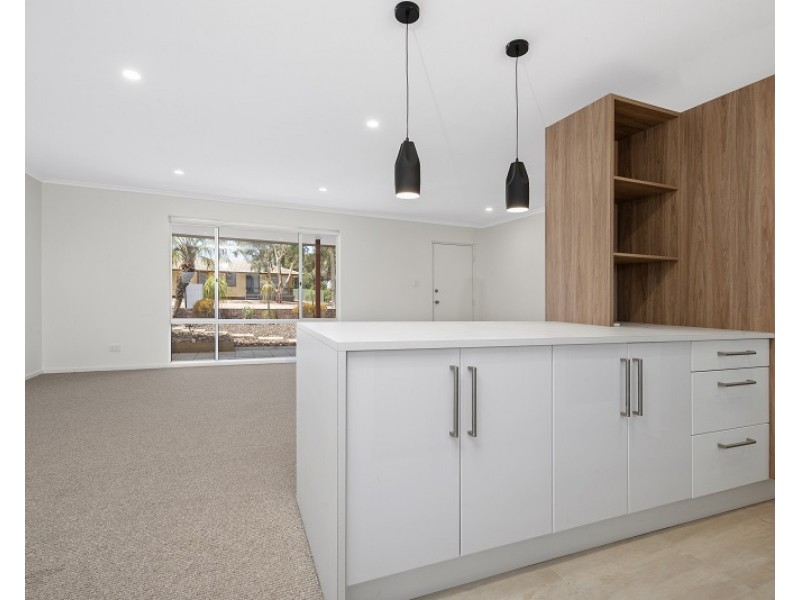 2 Burns Street, Waikerie SA 5330