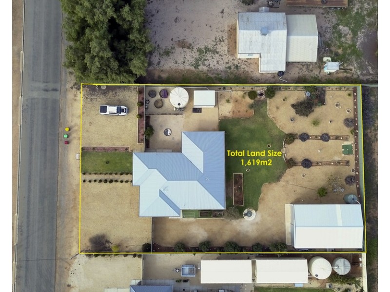 8 Wilson Parade, Lyrup SA 5343