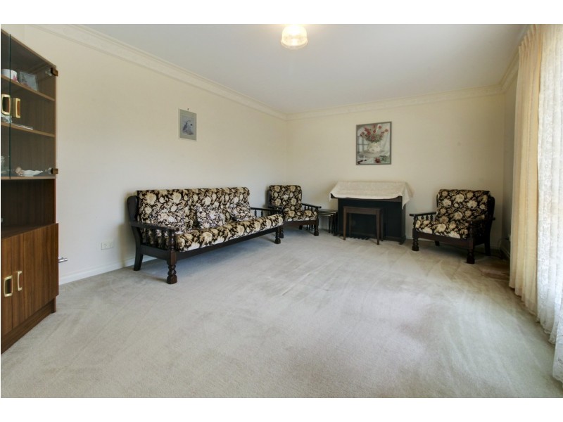 4 Tomlinson Court, Loxton SA 5333