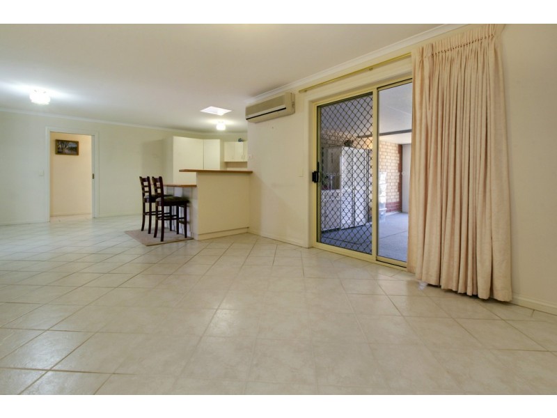 4 Tomlinson Court, Loxton SA 5333