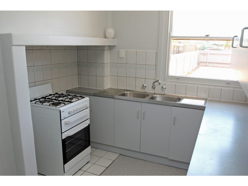 18 Hopkins Street, Renmark SA 5341