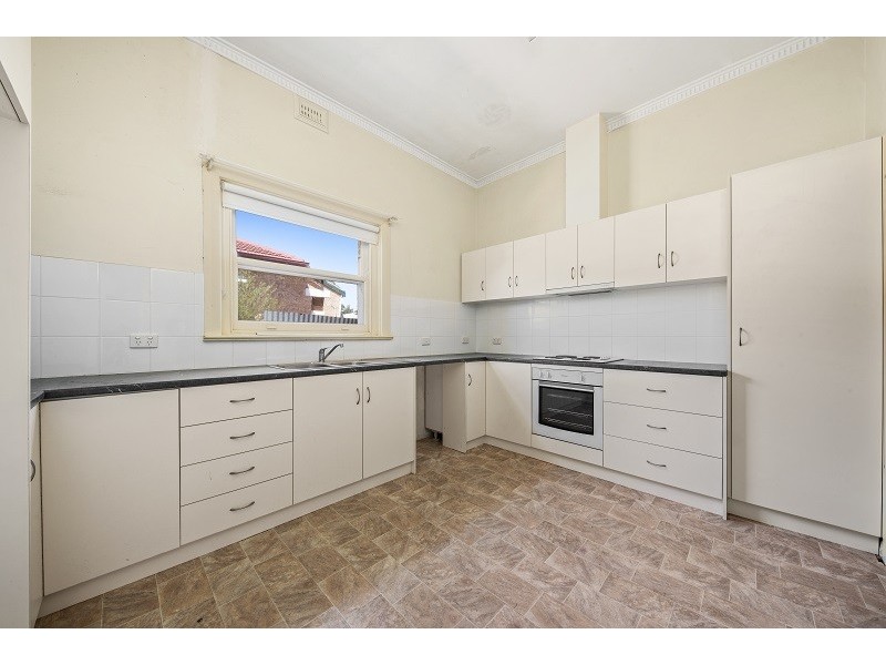 19 Peake Terrace, Waikerie SA 5330